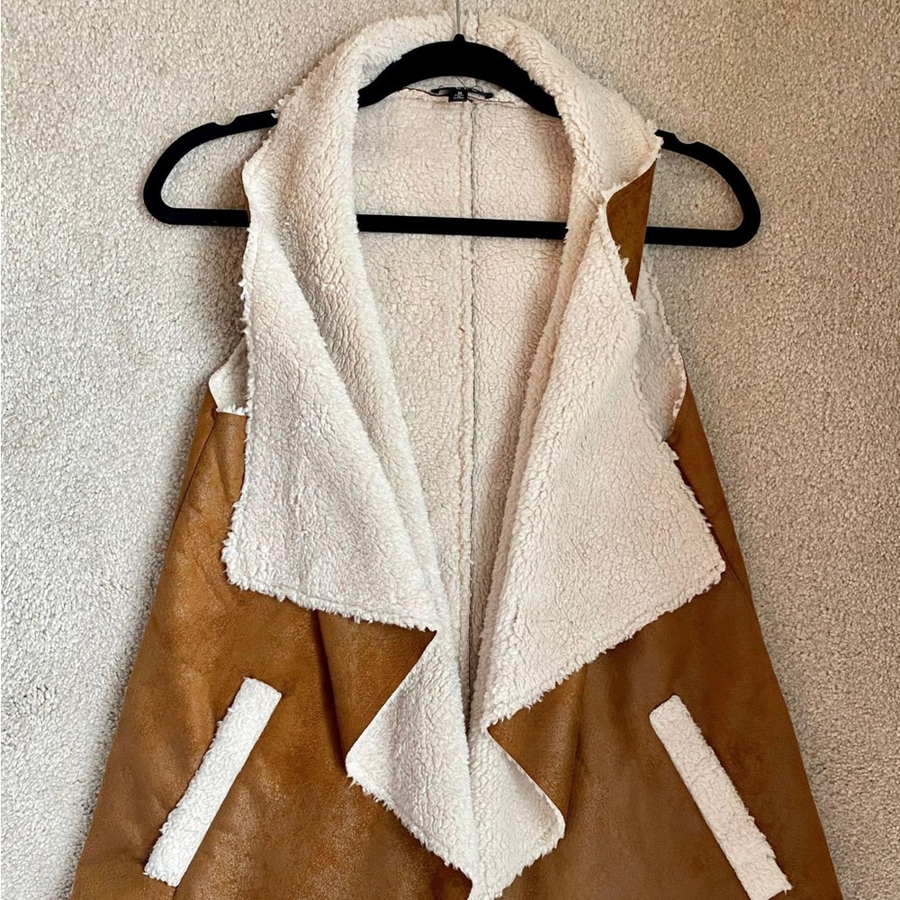 TCEC Sherpa vest